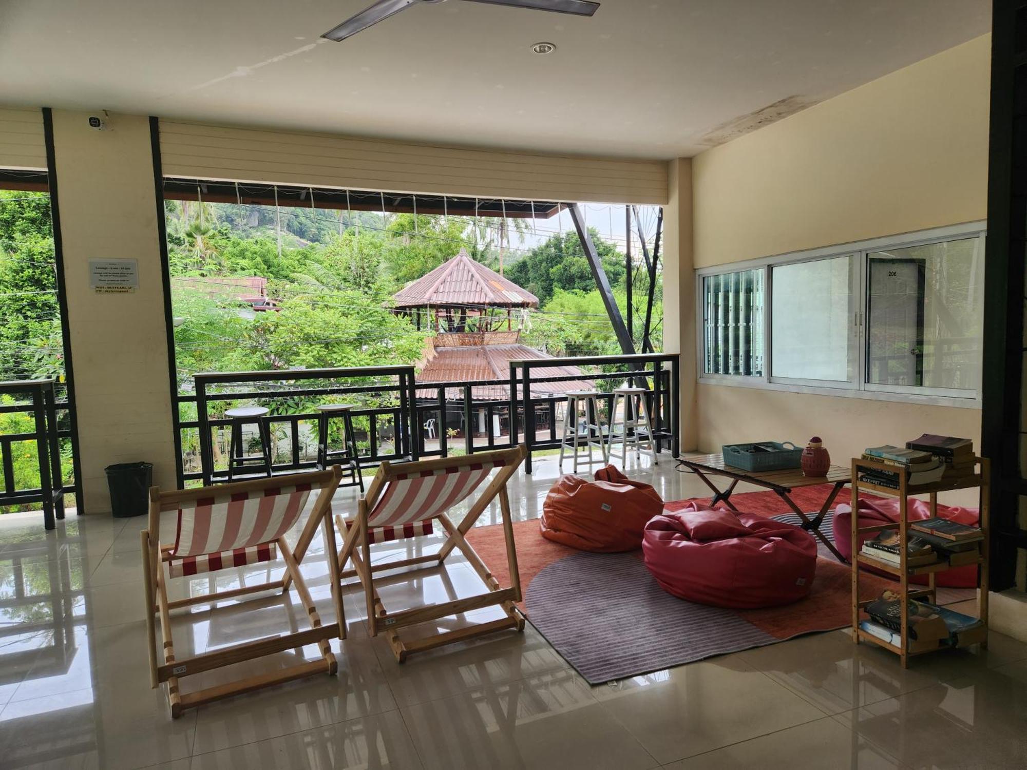 Skypearl Guesthouse & Pub Tau-sziget Kültér fotó